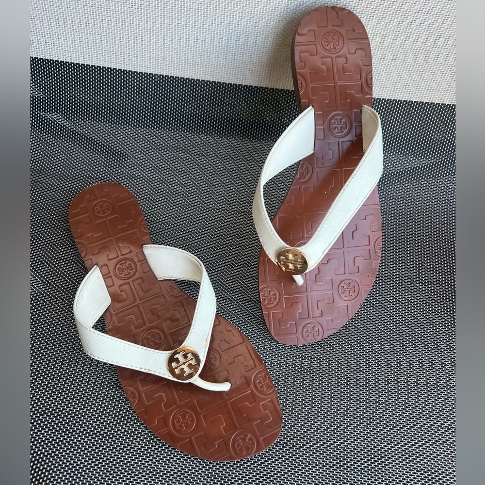 Tory Burch Thong Sandals - Size 8